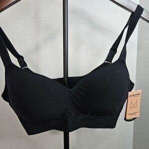 Shapermint Black Seamless Wireless Bra